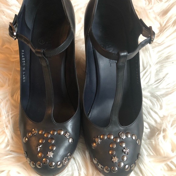 Chanel Mary Jane lucky charm wedges - Picture 1 of 7